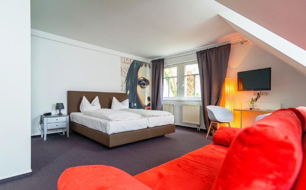 Landhotel Schloss Soergenloch Екстериор снимка